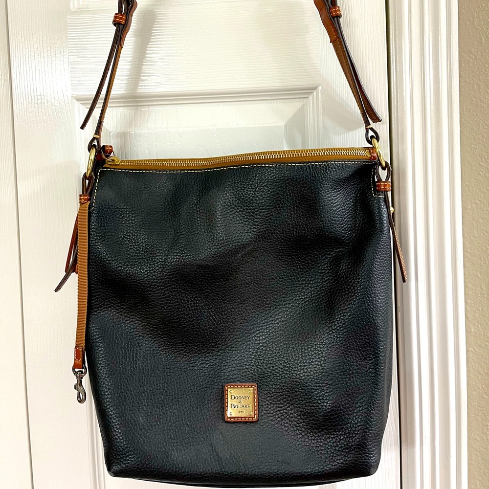 Black Pebble Dooney & Bourke